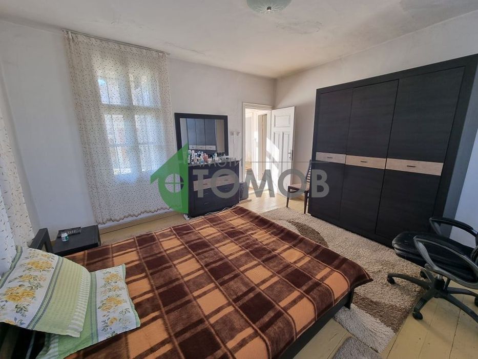 Продава се Къща в Велики Преслав - 220 кв.м за 348 €/кв.м - Снимка #6