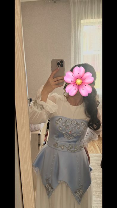 Продам белое платье