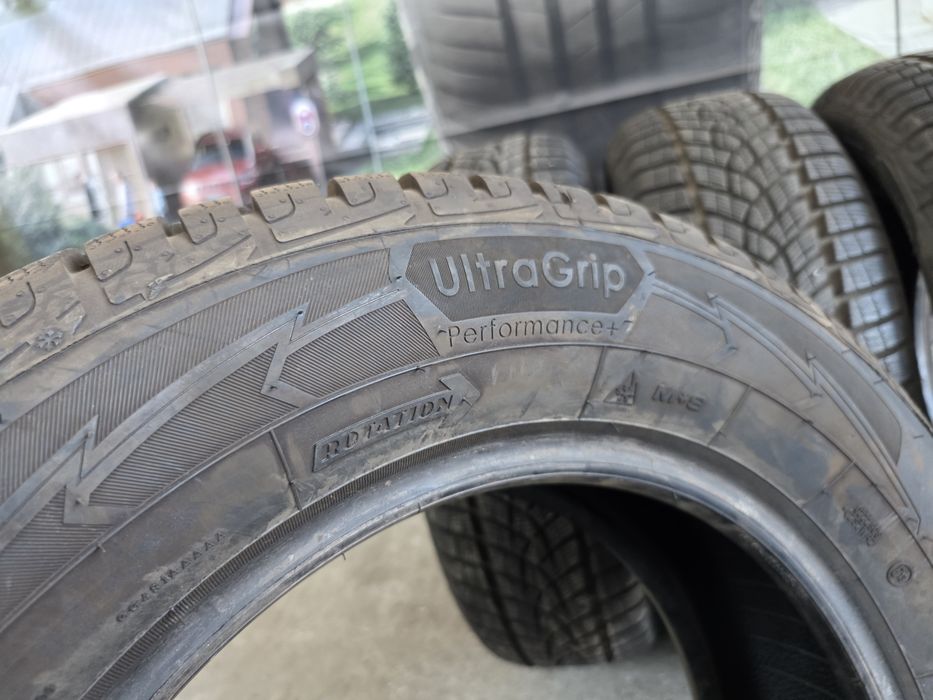 215/65/16 Goodyear 4бр