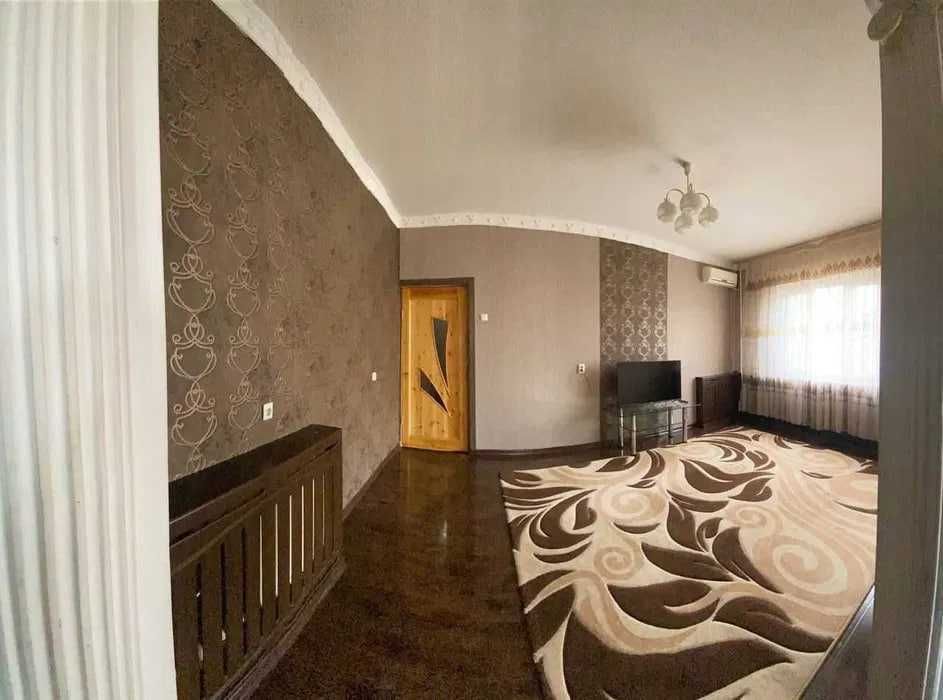 Юнусабад 13,  1 в 2 Ипотека Ест Мебель + тех 42м2 Ор-р Мегапланет