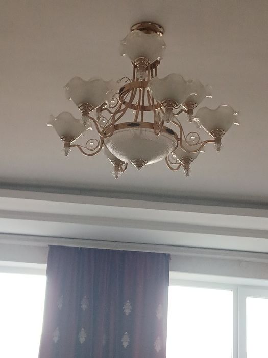 Люстра для зала бу