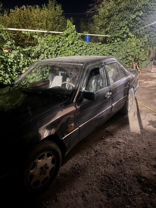 Продам Мерседес 230