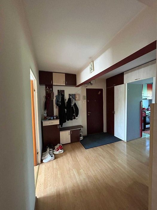 Apartament 3 camere, 63 m² utili, decomandat, mobilat și utilat complet – Aleea Călinului 1, Oradea (cartier Ioșia)