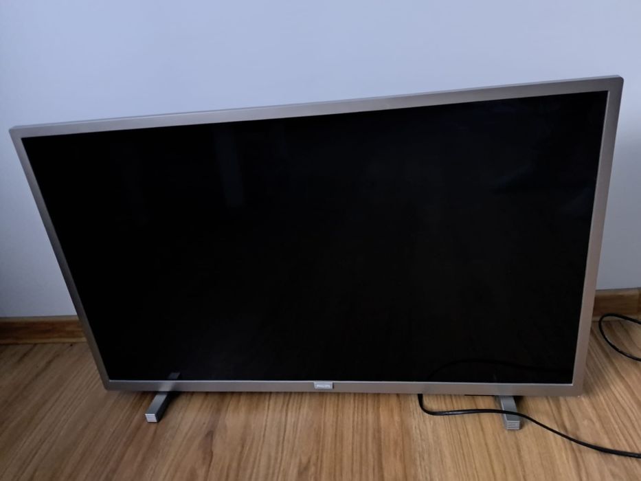 Vând televizor  Philips