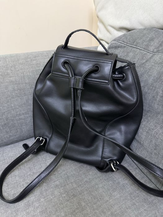 Черный рюкзак Zara!