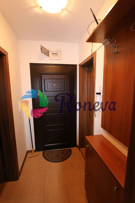 Дава се под наем Двустаен апартамент в Варна, Център - 70 кв.м за 612 € - Снимка #5