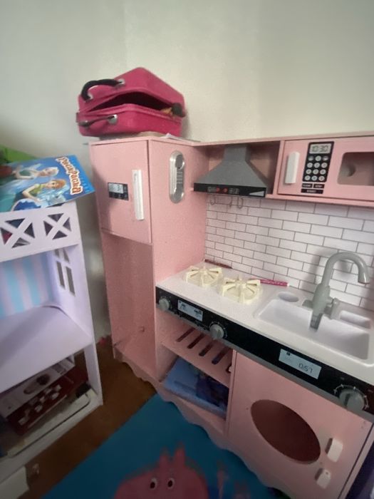 Продам детскую кухню