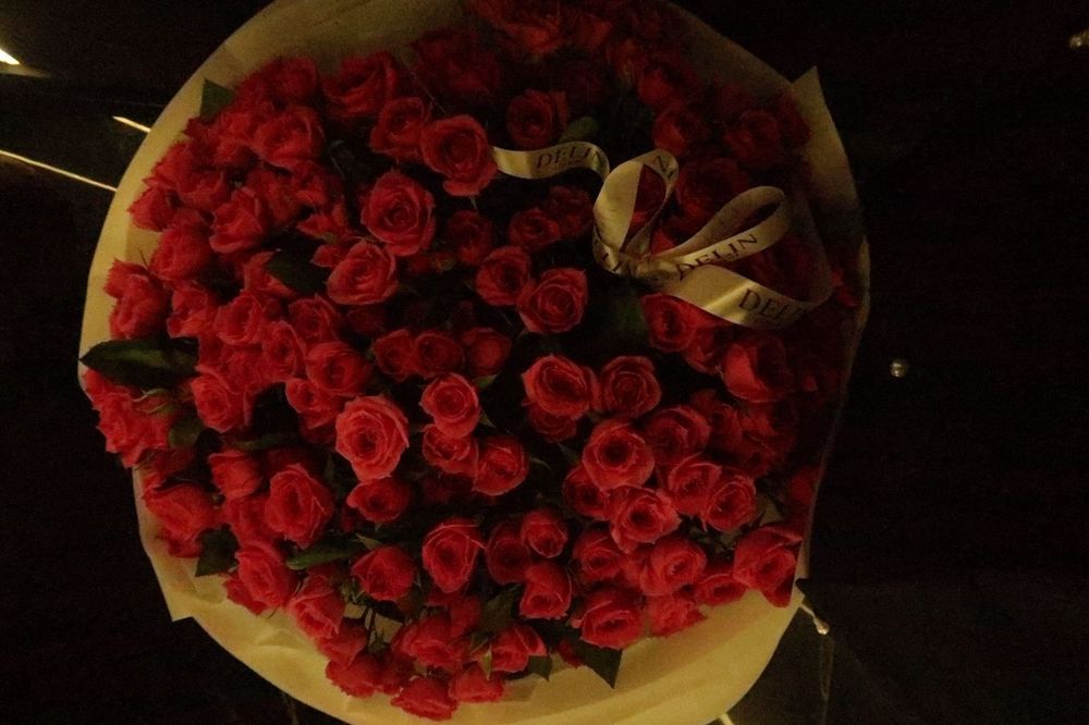 Продам букет 15000 тг . Свежий