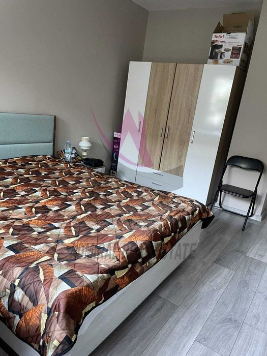 Продава се Четиристаен апартамент в Варна, Възраждане 4 - 105 кв.м за 1858 €/кв.м - Снимка #5