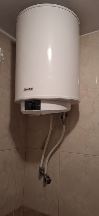 Бойлер  50 л  работещ