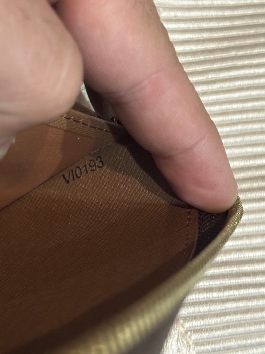 Портмоне Louis Vuitton Monogram Christmas Animation Vivienne Roller Coaster Zippy Wallet