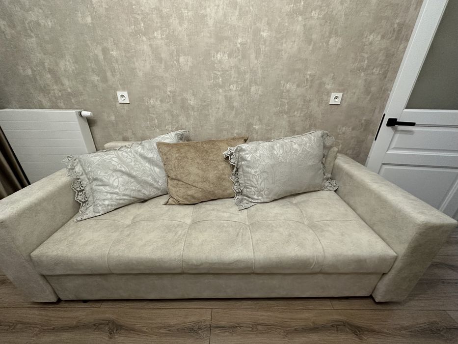 ПРОДАМ Раздвижной диван