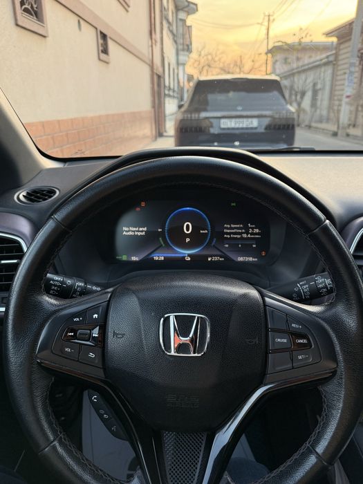 Honda MNV Электромобиль