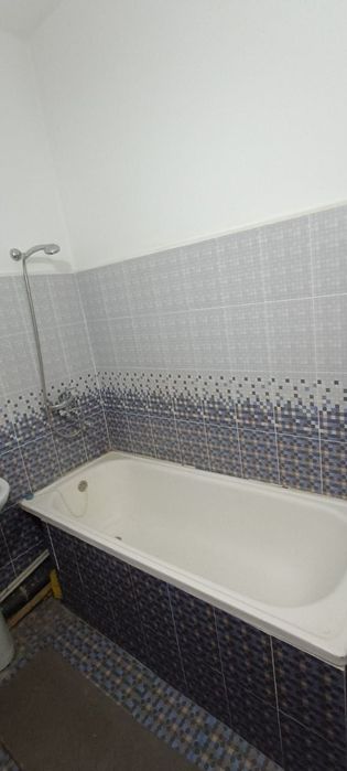 Yunisobod tumani 11 _ kvartal ijaraga