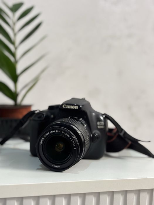 Фотоаппарат Canon EOS 1200D