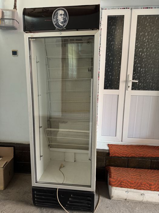 Holadilnik kottasi suv uchun ishlashi zor sastiyanasi yaxshi!