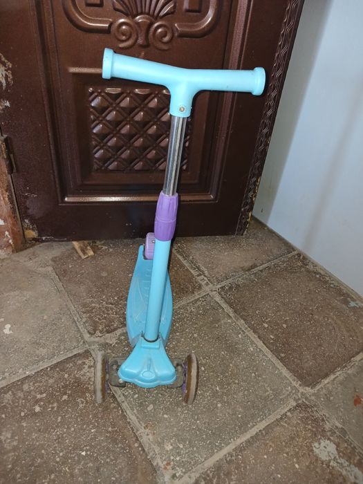 Продаётся детский самокат