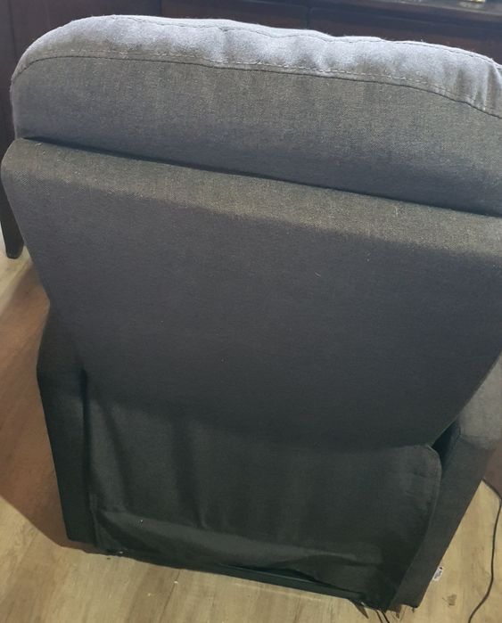 Fotoliu  electric .de masaj