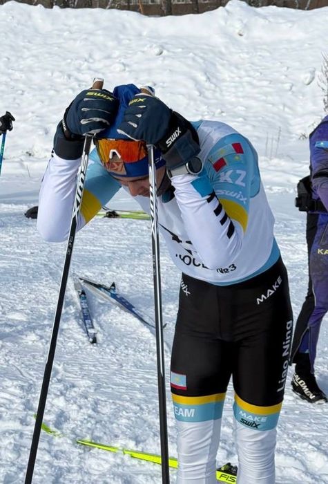 продается лыжный комбинезон для гонок