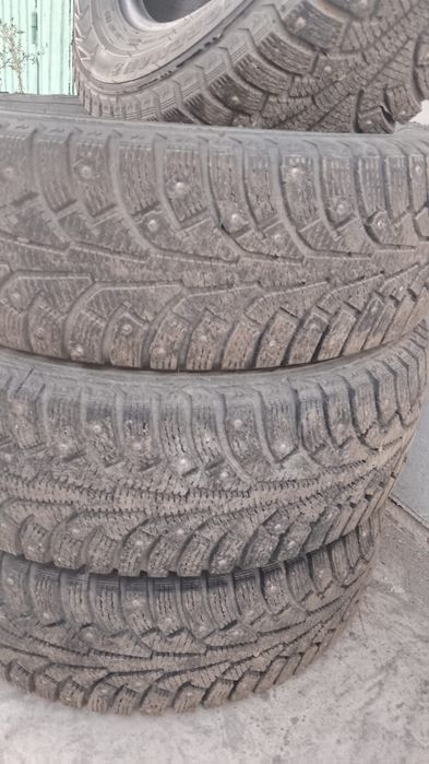 Продам шины зима 195/65R15 Nordman5