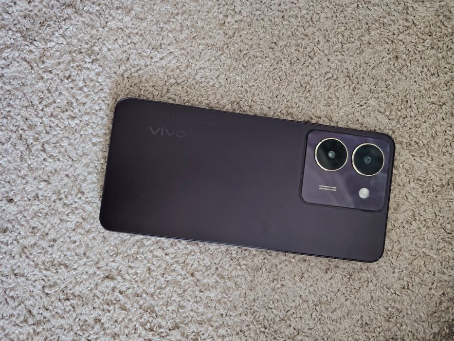 продаётся телефон