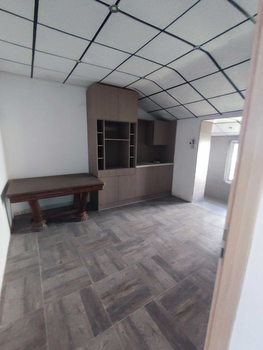 Продава се Етаж от къща в Варна, Център - 104 кв.м за 1731 €/кв.м - Снимка #3