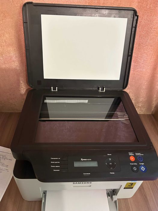Продам МФУ Samsung Xpress M2070