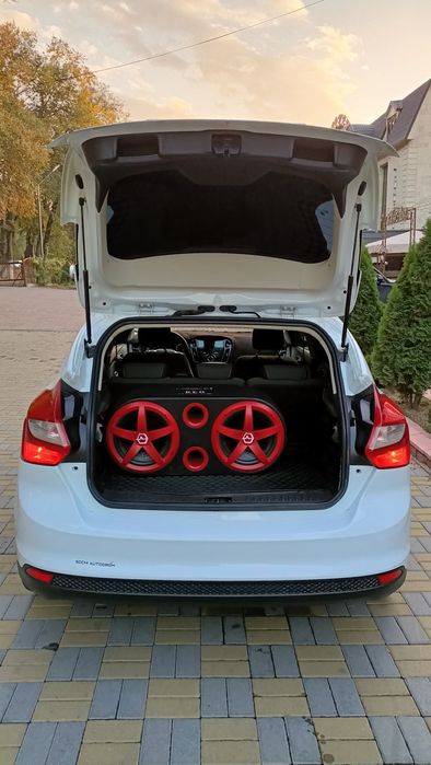 Продам Сабуфер Урал