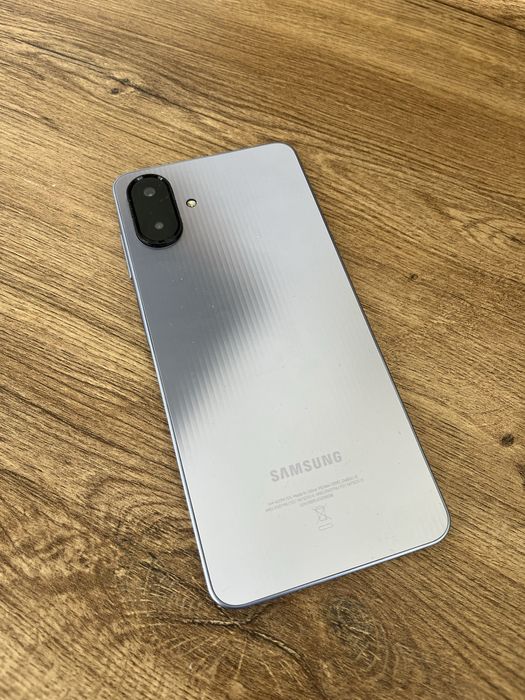 Samsung A07 impecabil