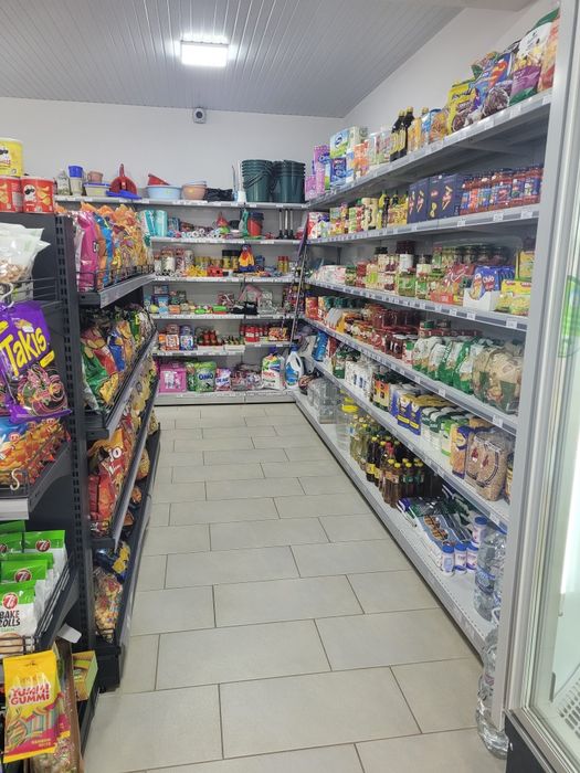 Spațiu comercial/casă