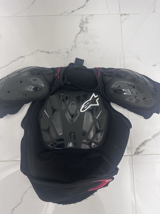 Echipament moto de vanzare