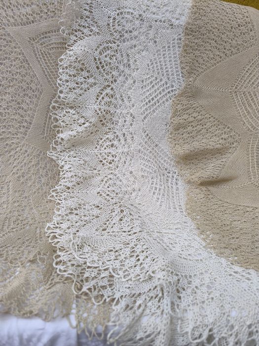 Ръчно плетени мильота/покривки плетени на една кука/ръч.бродерия каре