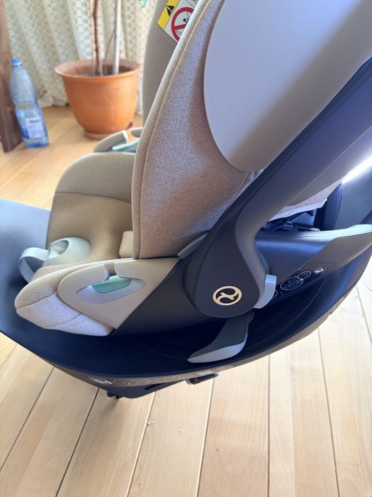 Scoica Cybex Cloud T si Baza Isofix