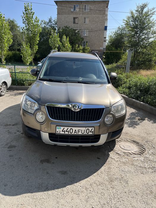 Продам автомобиль Skoda Yeti 2013!