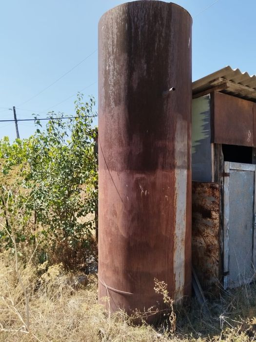 Продаётся бачёк срочно