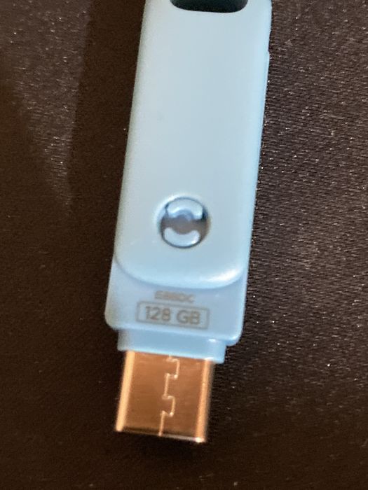 Stick usb 128 gb san disk super rapid
