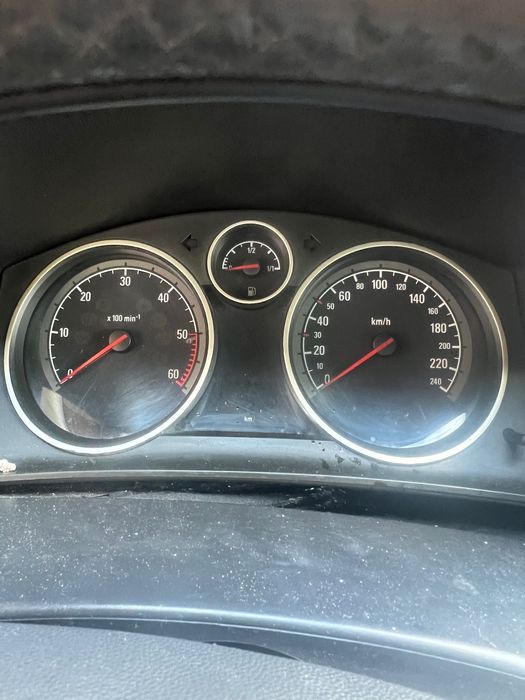 Astra H 1.7 110кс - На части
