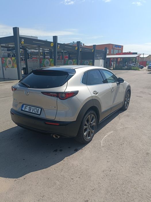 Vând Mazda cx 30 Hibrid
