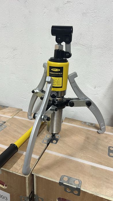 Съемник гидравлический