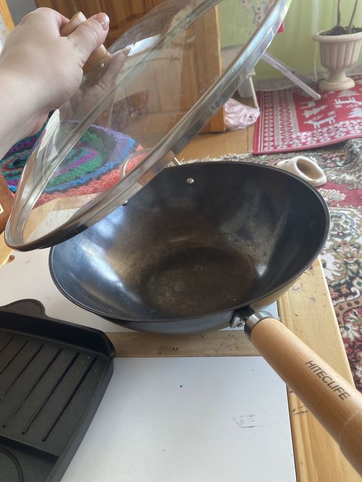 Продам сковородки вок и для гриля