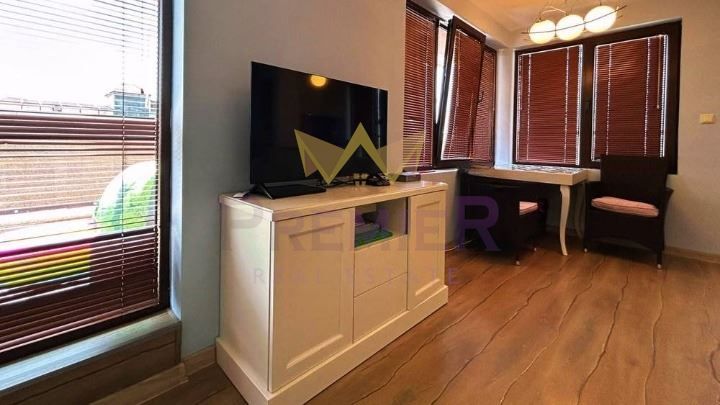 Продава се Двустаен апартамент в к.к. Слънчев бряг - 87 кв.м за 613 €/кв.м - Снимка #4