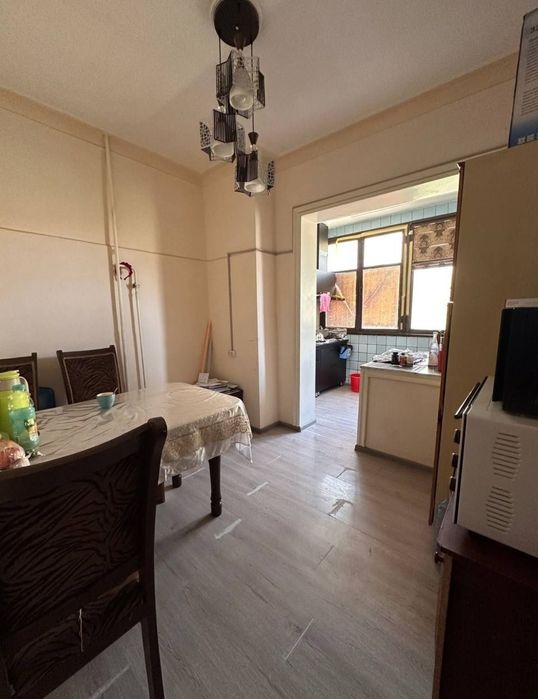 Продаётся квартира Юнусабад 17кв 4/3/5