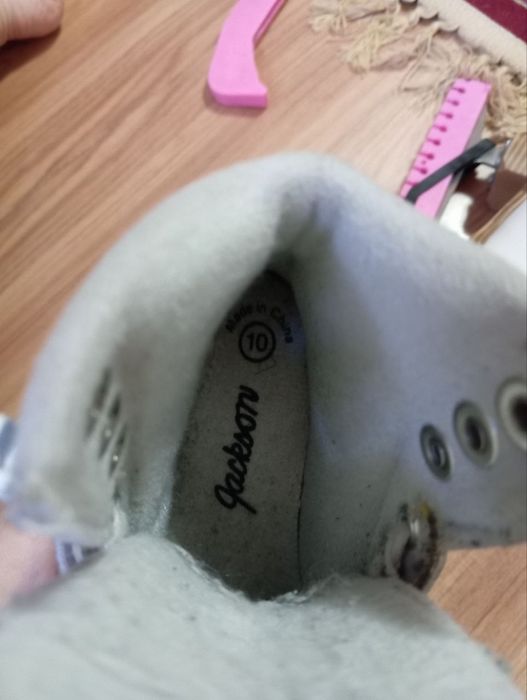 Коньки фигурные на девочку