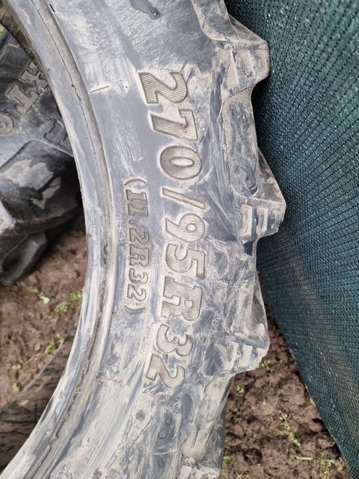ANVELOPE agricole 11.2R32 (270/95R32) marca BKT