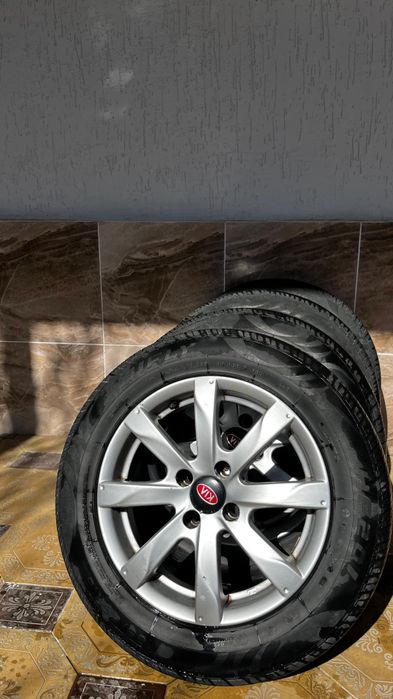 БУ .Дискы с шынами.  Состояние хорошее.  Размер 15.