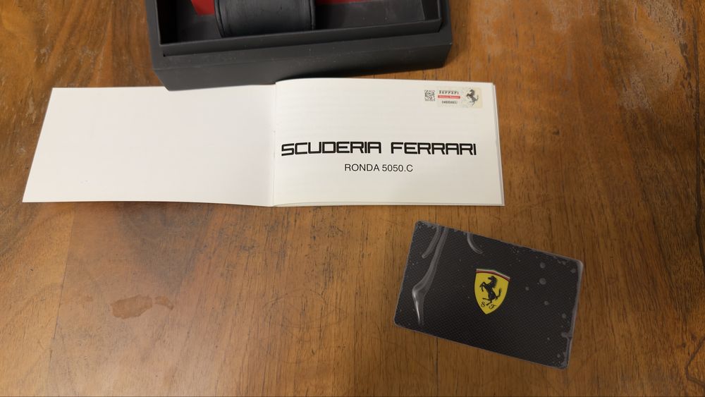 Ceas Ferrari Scuderia Paddock Cronograph Carbon