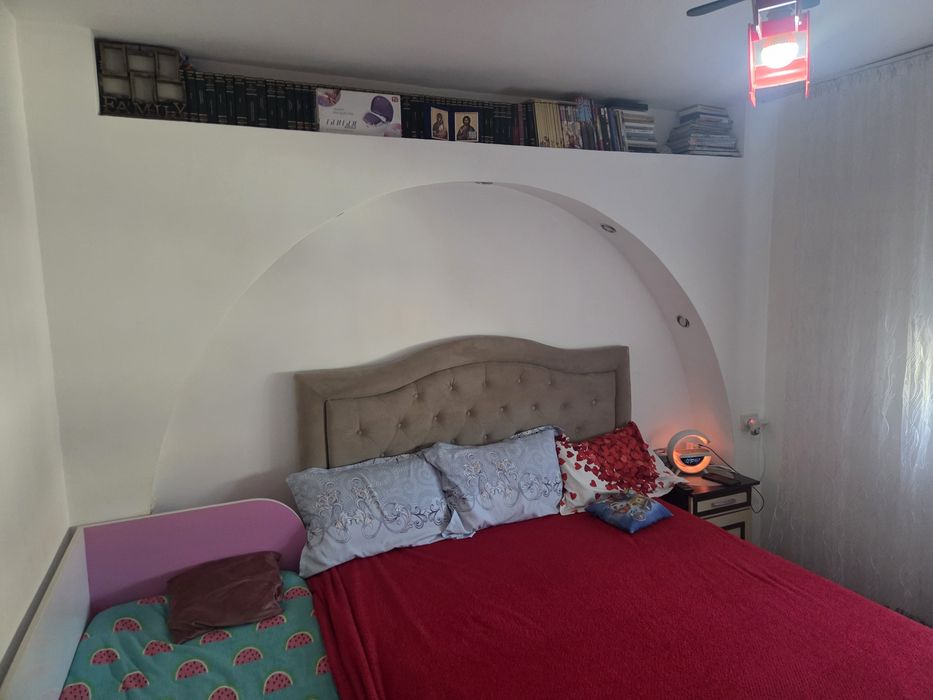 De vanzare apartament!