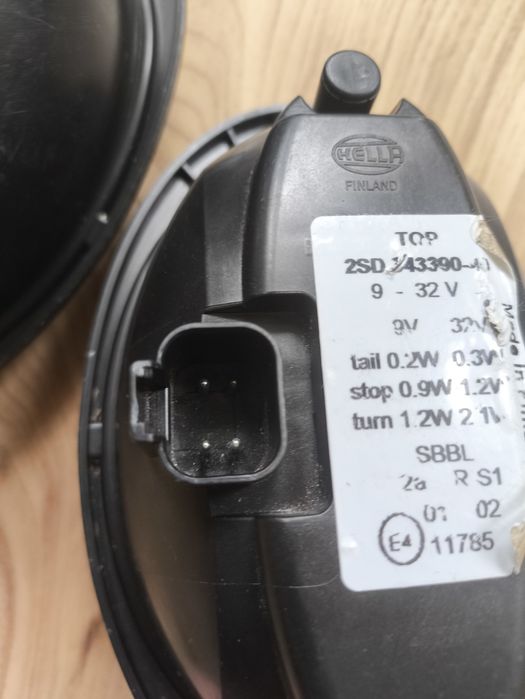 HELLA 11785 задна светлина LED - 3 в 1 - 12/24V - за външен монтаж