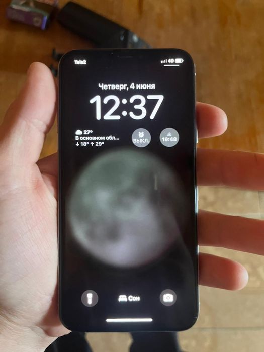 iPhone xs хорошей форме