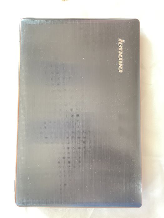 Lenovo IdeaPad Y570